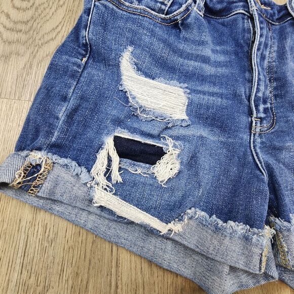 KanCan Distressed Denim Shorts size 29 - Picture 2 of 8